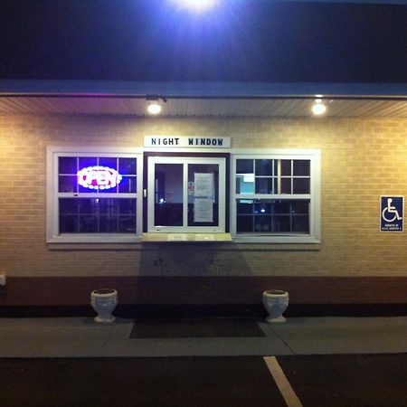 Newport News Inn Exterior foto